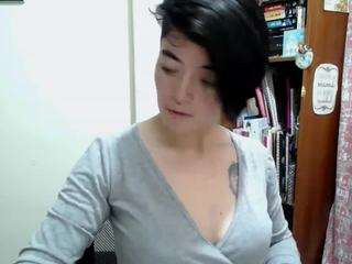 cameliasaenz