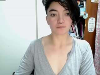 cameliasaenz