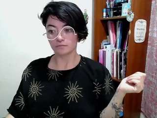 cameliasaenz