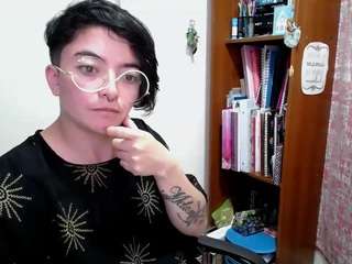 cameliasaenz