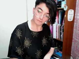 cameliasaenz