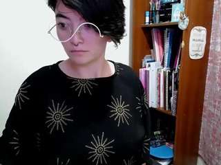 cameliasaenz