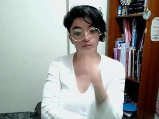cameliasaenz