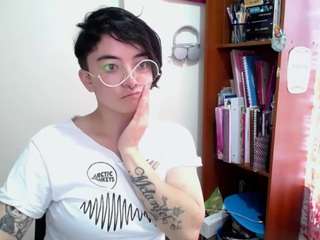 cameliasaenz