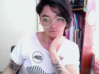cameliasaenz