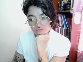 cameliasaenz
