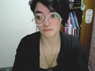 cameliasaenz