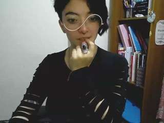 cameliasaenz