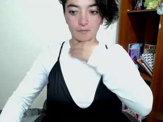 cameliasaenz live webcam show
