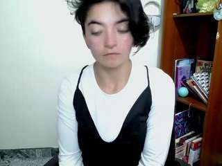 cameliasaenz live webcam show