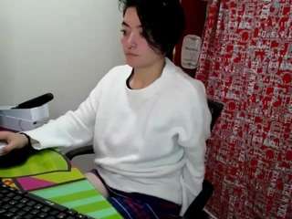 Camelia Saenz live webcam show