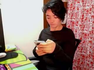 Camelia Saenz live webcam show