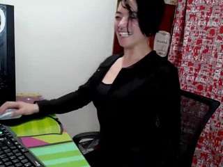 cameliasaenz
