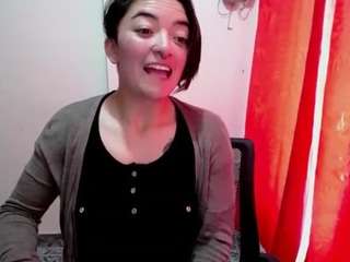 cameliasaenz