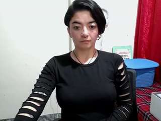 cameliasaenz