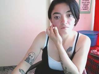 Camelia Saenz live cam preview