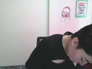 Camelia Saenz live cam preview