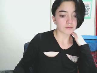 Camelia Saenz live cam preview