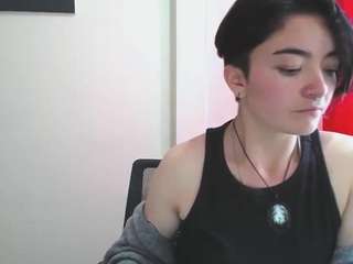 Camelia Saenz live cam preview