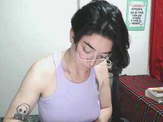 Camelia Saenz