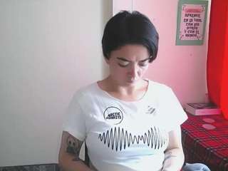 cameliasaenz