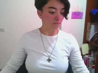 cameliasaenz