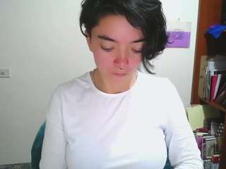 Camelia Saenz