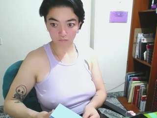 Camelia Saenz live cam preview