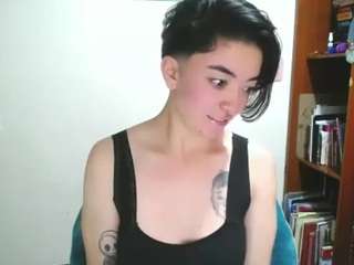 cameliasaenz