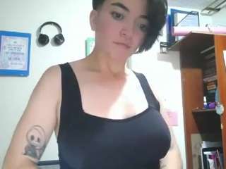 cameliasaenz