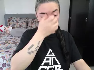 Camelia Saenz's Live Sex Cam Show