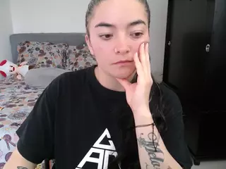 Camelia Saenz's Live Sex Cam Show