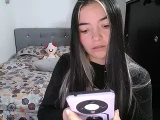 Camelia Saenz's Live Sex Cam Show