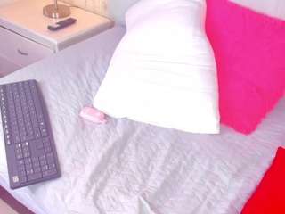 gloomy-sweetness webcam