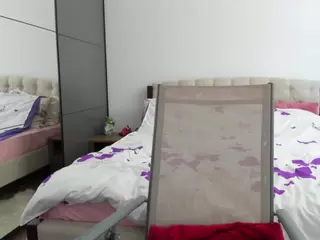lorycougar's Live Sex Cam Show