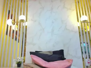 mazikem-gh's Live Sex Cam Show