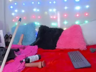 SamaraJune's Live Sex Cam Show