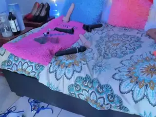 SamaraJune's Live Sex Cam Show