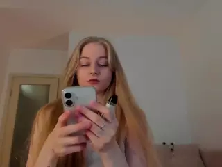 MiaMew's Live Sex Cam Show