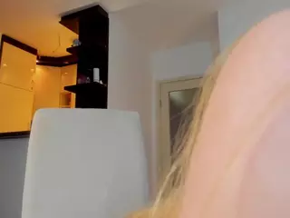 MiaMew's Live Sex Cam Show