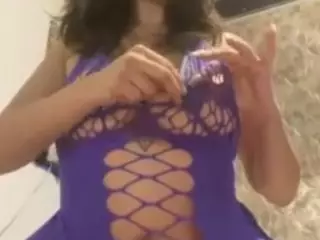 nessadoll69's Live Sex Cam Show