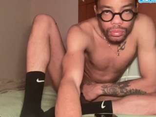 twinkbottom95 Live Webcam on CamSoda