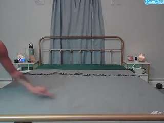Twinkbottom95