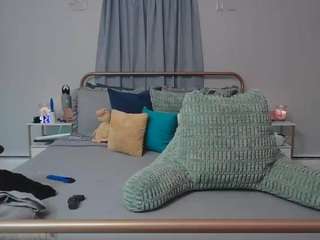Twinkbottom95