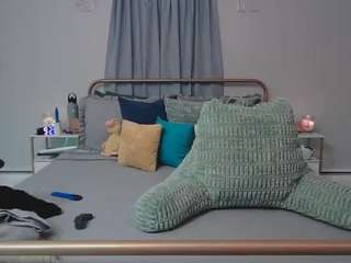 Twinkbottom95
