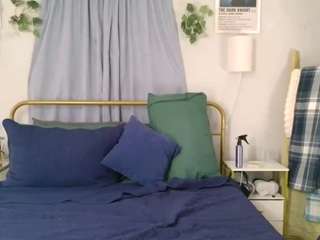 Twinkbottom95