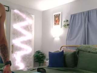Twinkbottom95