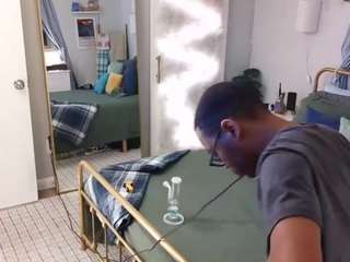 Twinkbottom95
