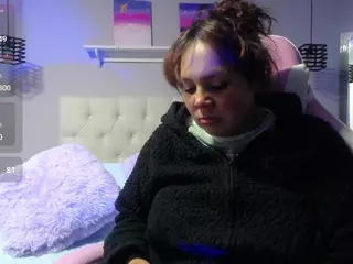 Maaggyy's Live Sex Cam Show