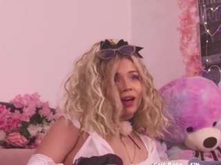 maddisonblush's CamSoda show and profile